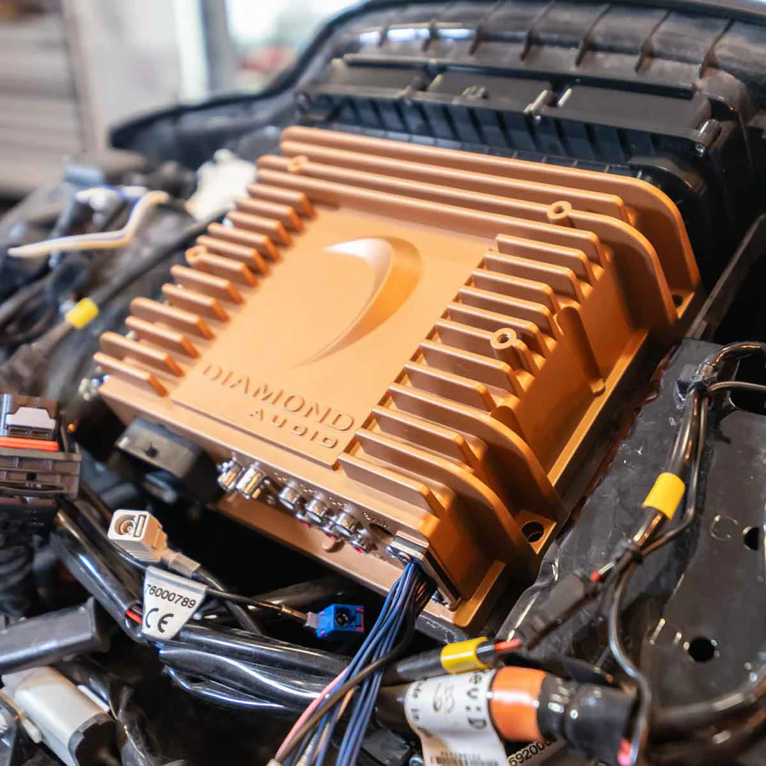 DIAMOND AUDIO 7" HEAD UNIT